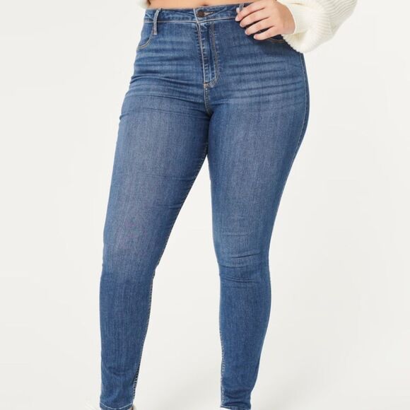 Hollister CURVY HIGH-RISE MEDIUM WASH JEAN LEGGINGS 31X28 NWT in packaging - Picture 2 of 9